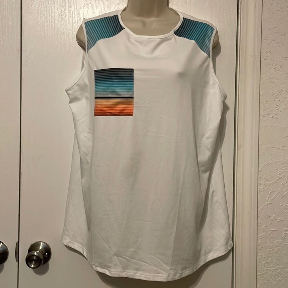 White tank top with front pocket